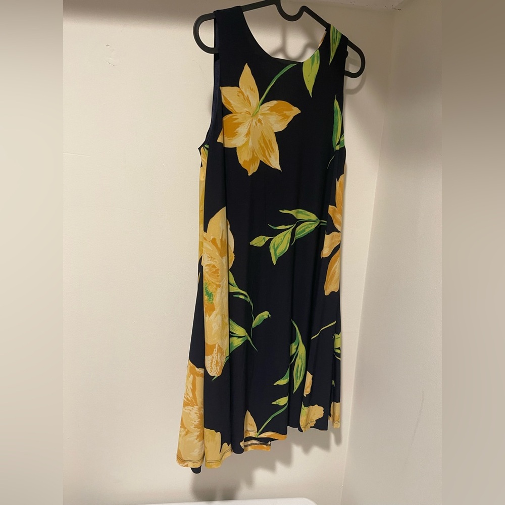 Anne Klein Casual Floral Dress Size 6
